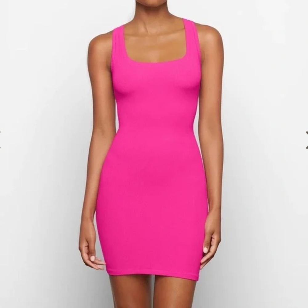 SOFT LOUNGE MINI DRESS SKIMS NWT!